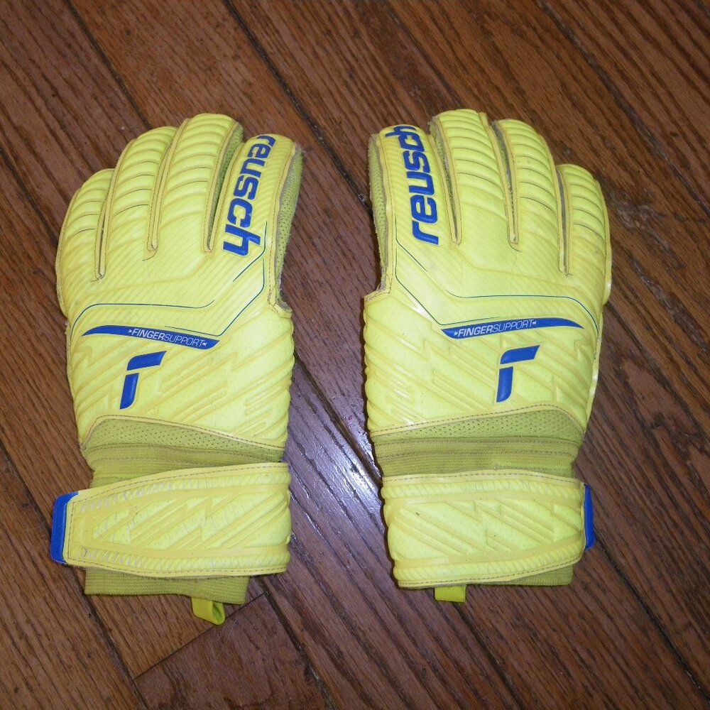 Children's / Teen's Unisex Soccer Reusch Finger Support Goalkeeper Gloves